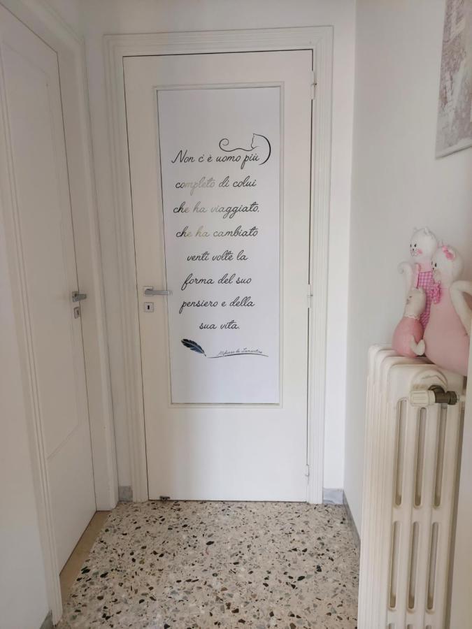 Bed and Breakfast Casa Luisa à Salernes Extérieur photo