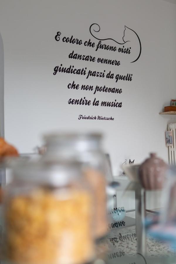 Bed and Breakfast Casa Luisa à Salernes Extérieur photo